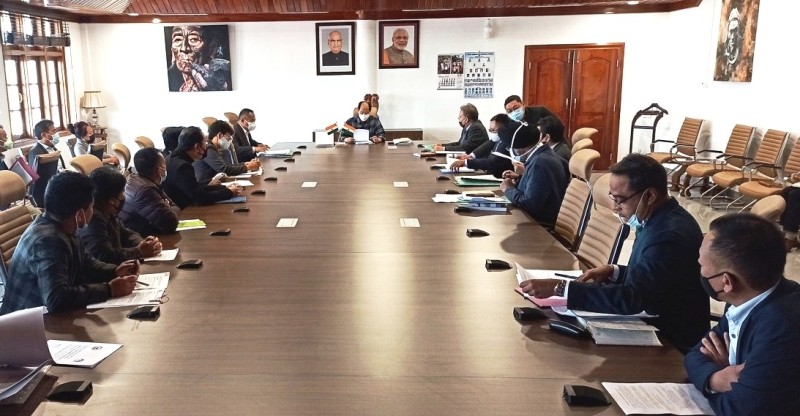 Chief Minister, Neiphiu Rio during the briefing for the 6th Governing Council Meeting of NITI Aayog, held at the Residential Office of the CM on February 17. (DIPR Photo)